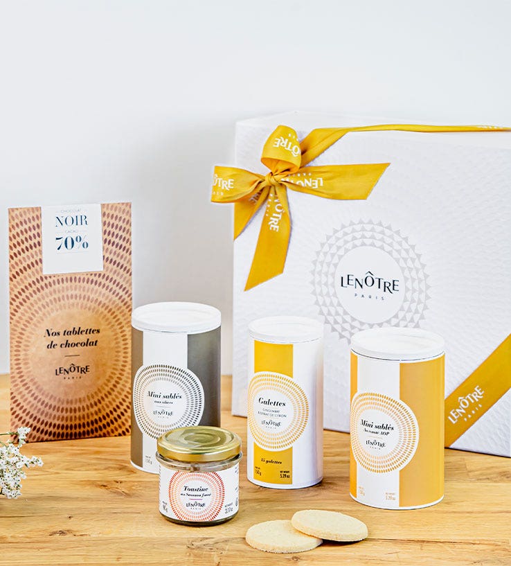 Noel au Chalet, cadeau de noel, pére noel, repas de noel, fêtes de fin d'année Noel au Chalet, cadeau de noel, pére noel, repas de noel, fêtes de fin d'année