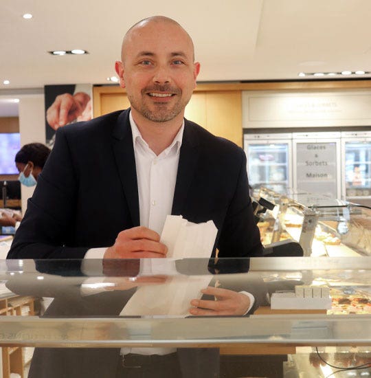 François Boucher Directeur de boutique